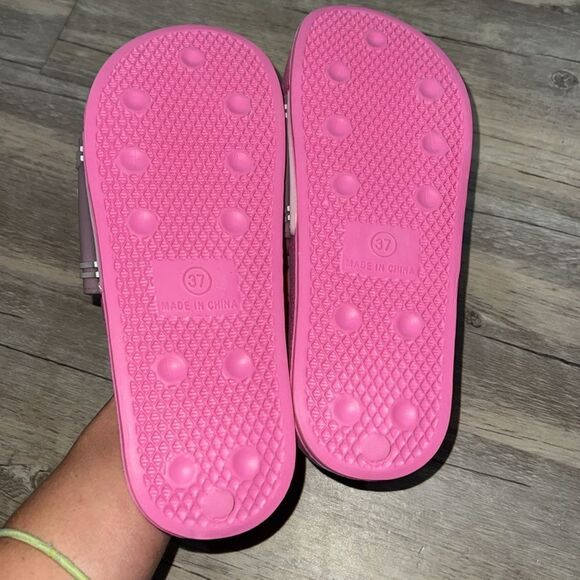 Robin Ruth Miami slides - Picture 2 of 3